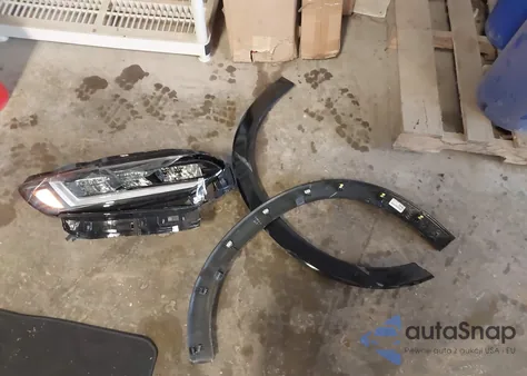 2023 Honda Hr-V 2Wd Ex-L from USA, damaged, VIN 3CZRZ1H76PM702653